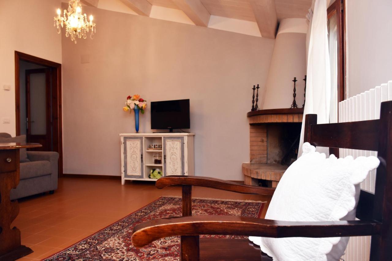 스폴레토 La Casa Del Borgo Antico 아파트 외부 사진